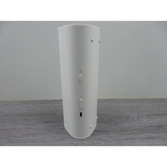Sonos Roam 2 Portable Bluetooth Wi-Fi Speaker White AirPlay Voice Control USB-C - Picture 5 of 8